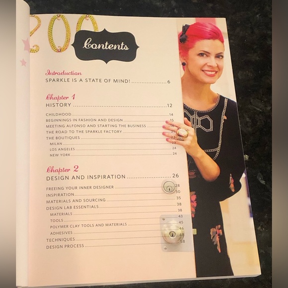 The Sparkle Factory Book & 2 Tarina Tarantino Black Heart Stretch Bracelets - Picture 7 of 16